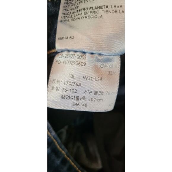 Levis Slim Straight Jeans Womens 30 x 32 Totally Shaping Dark Wash Jeans Stretch - Picture 12 of 12